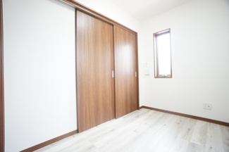 【寝室】 | AQUE23 | ※同物件・反転タイプの写真です。