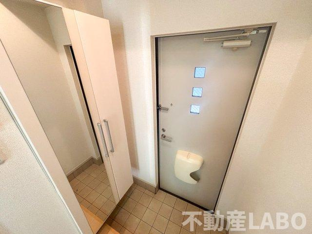 チェーロエテルノの玄関