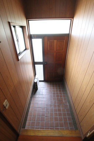 【玄関】 | 河内長野市栄町貸家