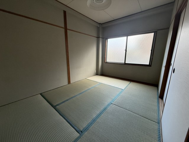 マンション桂風の和室