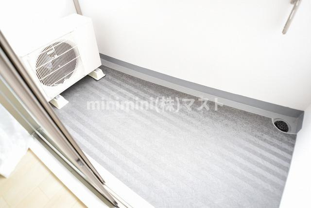 セレニテ上町台のバルコニー