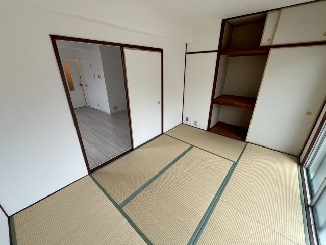 リアライズ御影の和室