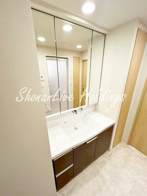 LUXENA⁺PAWS藤沢の洗面所|パース