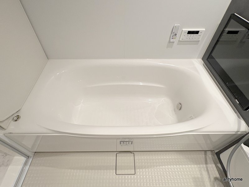 スペチアーレ平野西　仲介手数料無料の浴室