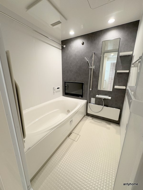 スペチアーレ平野西　仲介手数料無料の浴室