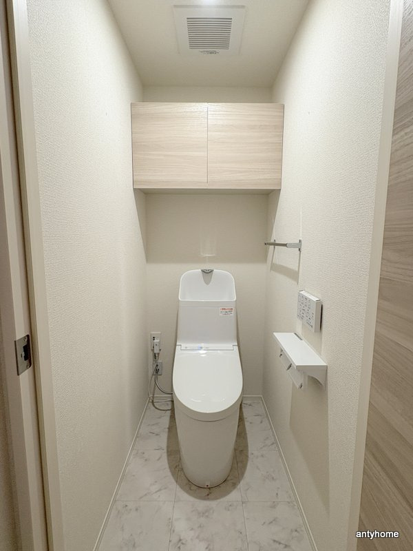 スペチアーレ平野西　仲介手数料無料のトイレ