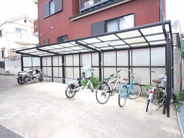 グランドール今里のその他共用部分|駐輪場