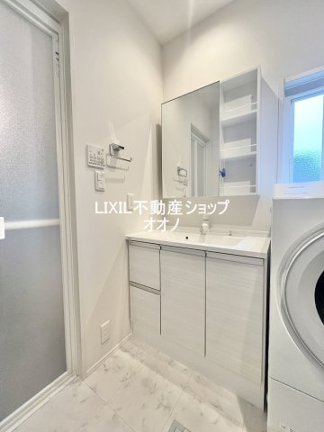 【洗面所】 | 羽生市大字中岩瀬　築浅一戸建