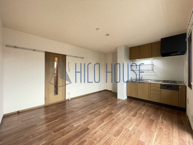 ピュアロータスの居間・リビング