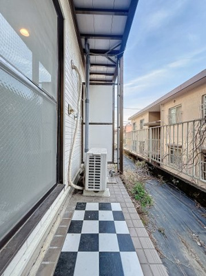 【バルコニー】 | マイキャッスル第二梶ヶ谷 | ※別部屋の写真です