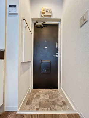 【玄関】 | マイキャッスル第二梶ヶ谷 | ※別部屋の写真です