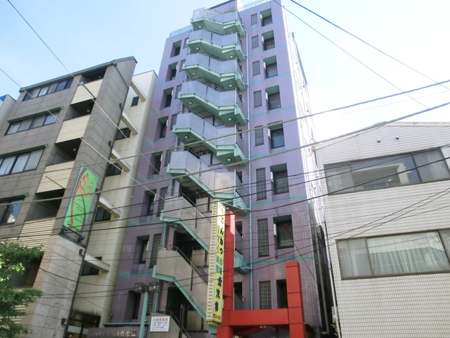 パレス内田６号館の外観|特徴的な外観です！