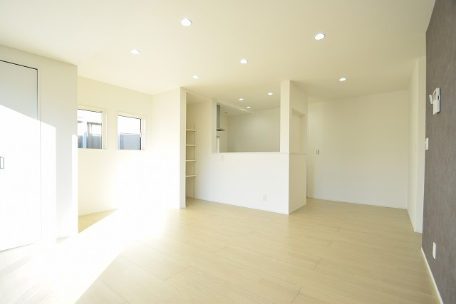 上駒沢 中古住宅の居間・リビング