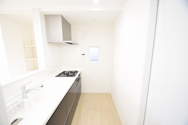 上駒沢 中古住宅のキッチン