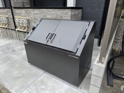 【その他共用部分】 | LOTUS Chiba | 敷地内ごみ置き場