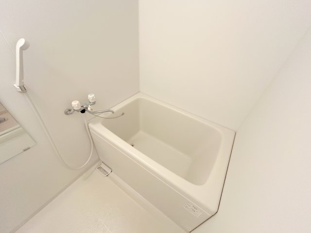 稲葉マンションの浴室