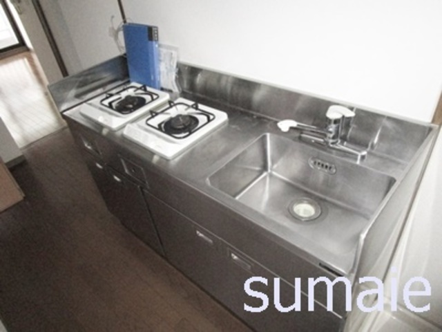 パレス内田7号館のキッチン|2口ガスコンロ付き☆