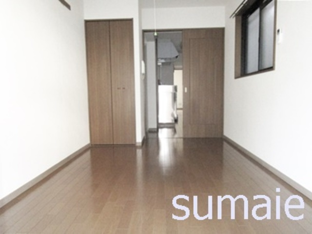 パレス内田7号館の居間・リビング|居室です☆