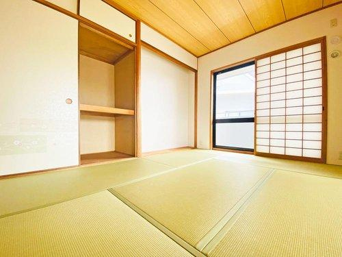 セントラルヒルズI棟の和室|和室