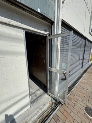 【エントランス】 | ピアザ神戸Ⅲ