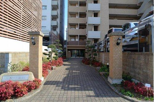 アルファステイツ鷹取駅前のエントランス|共用部　エントランス