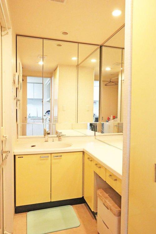 アルファステイツ鷹取駅前の洗面所|洗面台