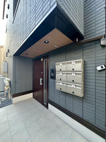 【エントランス】