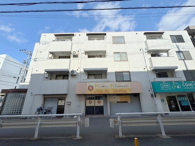 ウエストハイツの外観