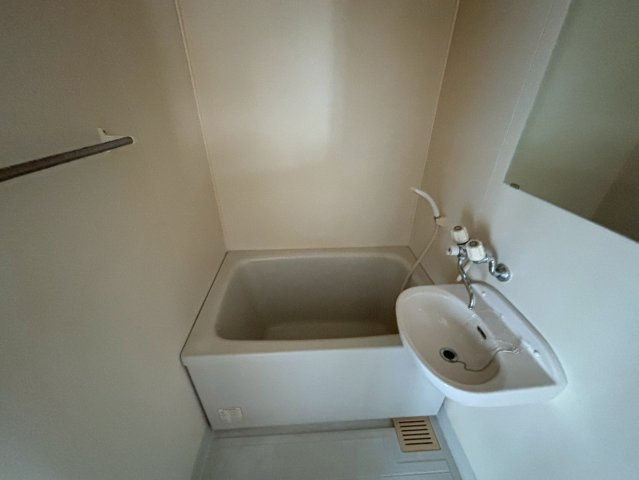 ウエストハイツの浴室