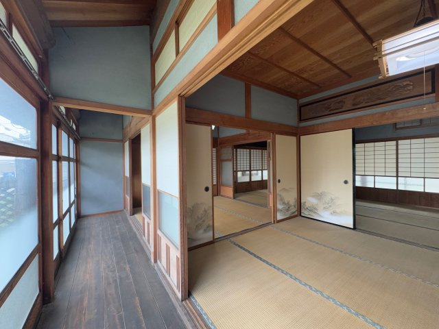 葛城市大畑　中古戸建の和室|母屋の和室♪