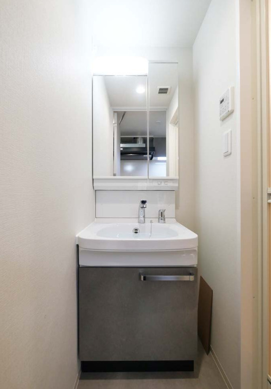 MAXIV名古屋上前津　名古屋市賃貸　仲介手数料無料の洗面所