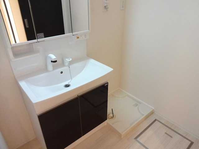 ＬＩＮＥの洗面所|洗面