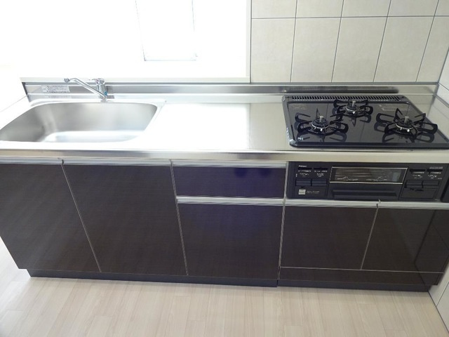 ＬＩＮＥのキッチン|キッチン