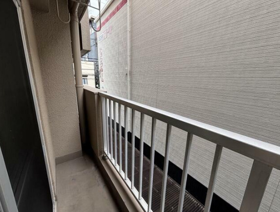 杉並区荻窪１丁目の賃貸マンションのバルコニー