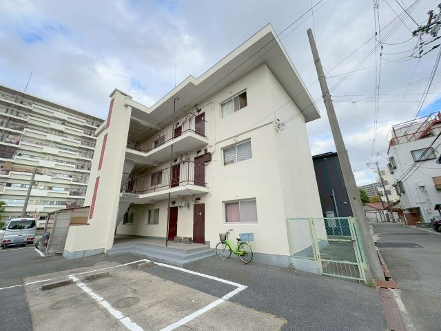 グレースマンションの外観