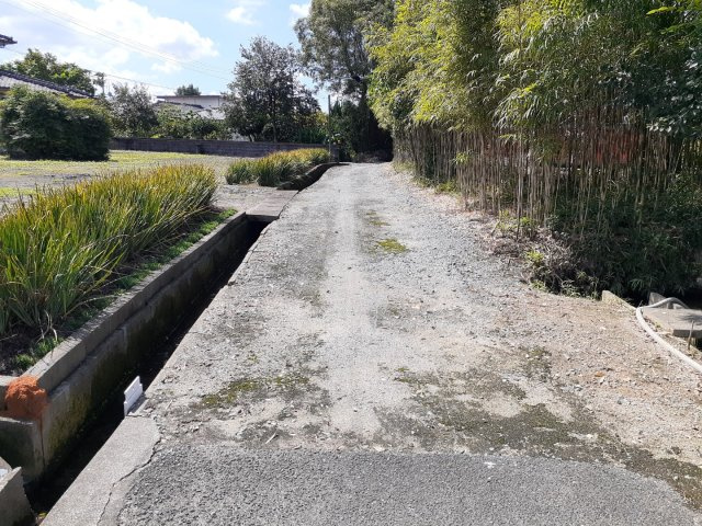 宇城市小川町南新田の売地の周辺