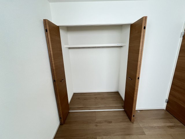 【収納】 | 福岡市城南区西片江2丁目1期　1号棟（全2棟）【仲介手数料無料・0円】 | 現地写真。