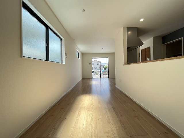 【内装】 | 福岡市城南区西片江2丁目1期　1号棟（全2棟）【仲介手数料無料・0円】 | 施工例。施工例は完成時と異なる場合があります。