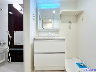 【独立洗面台】 | ヒュッゲ | 独立洗面台で身支度をすべて済ませてしまいましょう