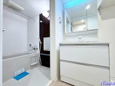 【洗面所】 | ヒュッゲ | スペースが確保できる洗面所です