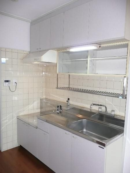 山本興産ビルのキッチン