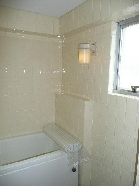 山本興産ビルの浴室