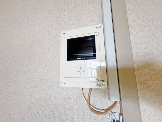 夢野ハイタウン3号棟の防犯設備|モニター付きインターフォン