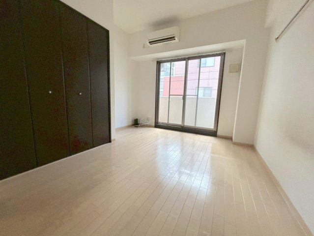 クリーデンス新大阪の寝室