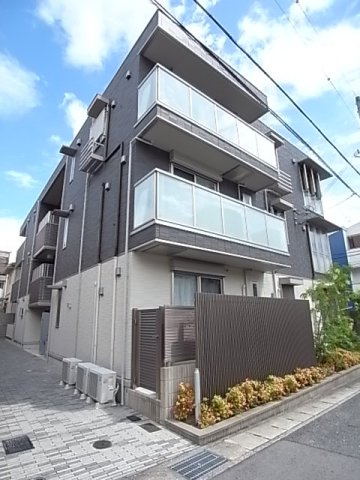 神戸市東灘区森南町１丁目のアパートの外観