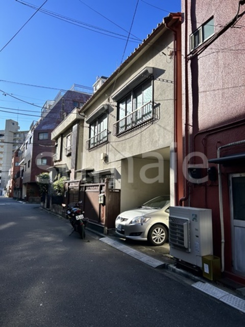 新橋ハイツの外観