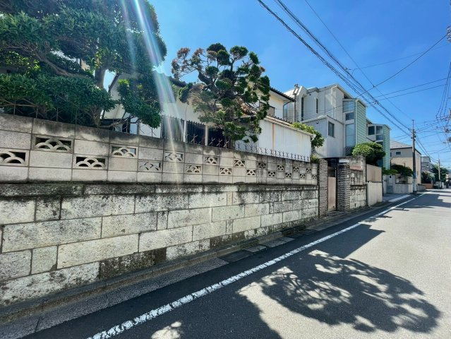 練馬区富士見台３丁目・土地の前面道路含む現地写真