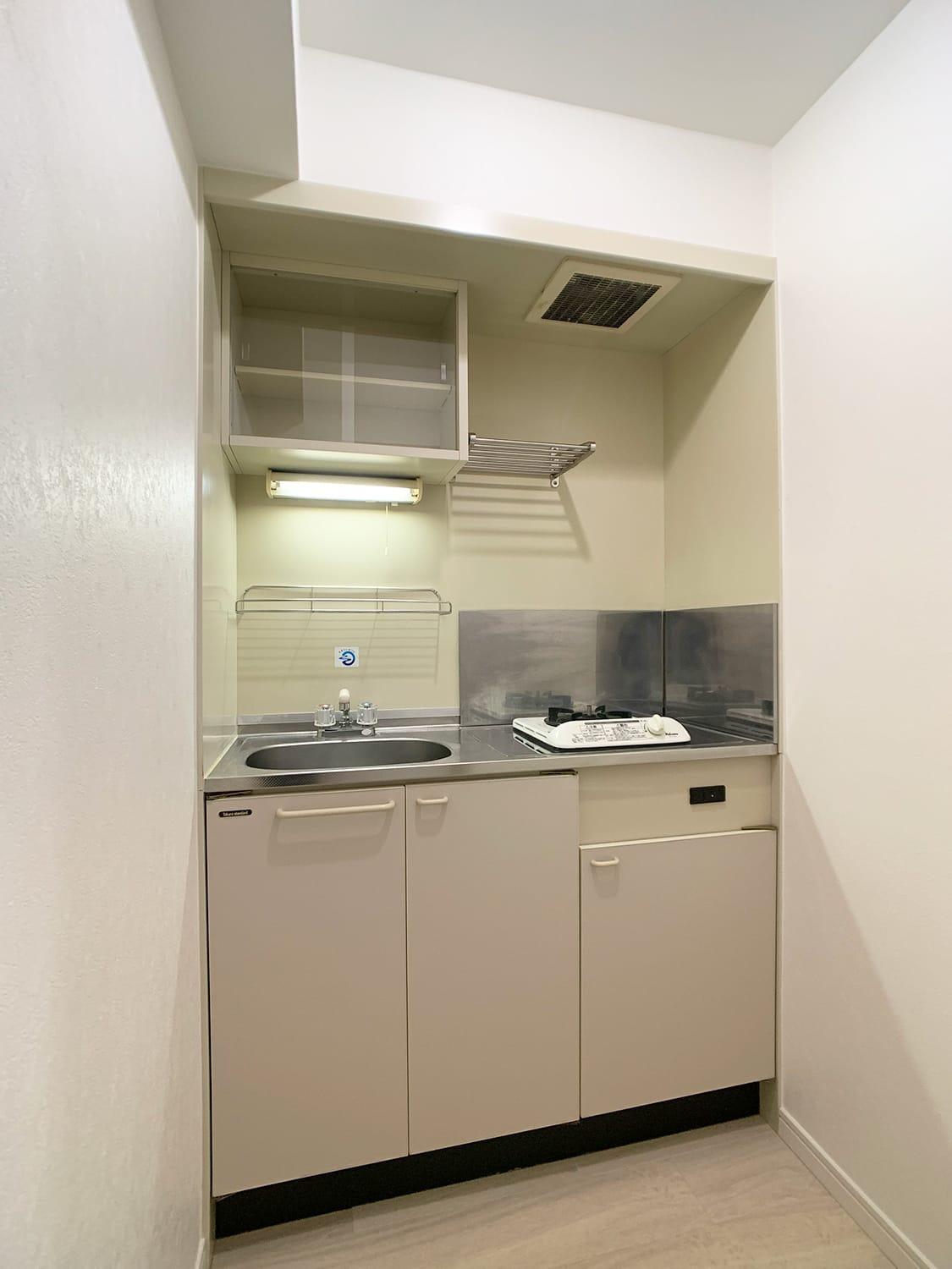 新品家具付きマンション平尾16(KaGood福岡)のキッチン