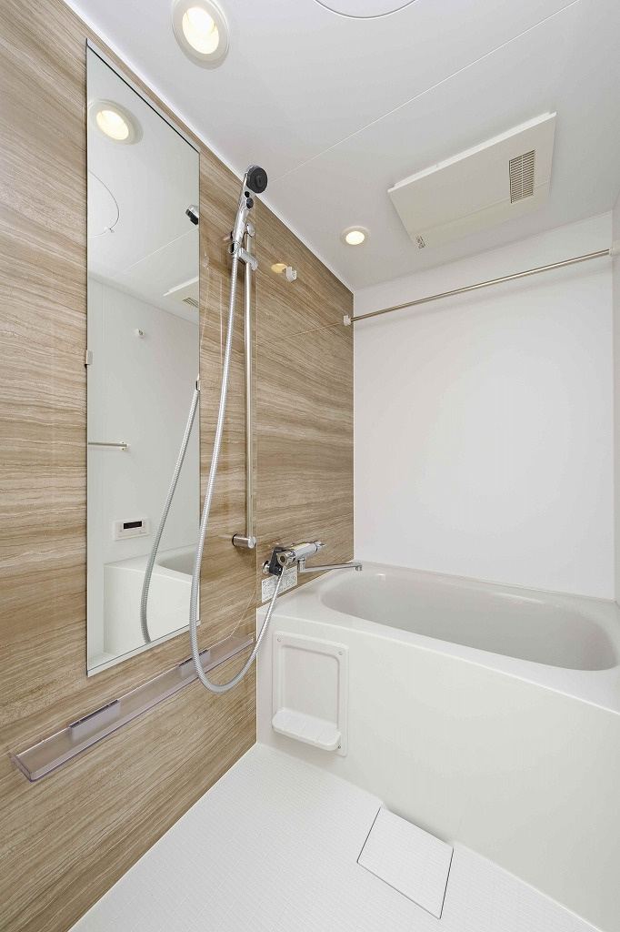 新品家具付きマンション香椎駅前24(KaGood福岡)の浴室