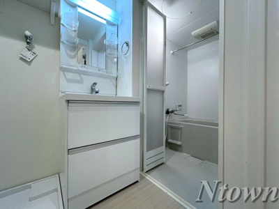 【洗面所】 | ハーモニーテラス高道町Ⅵ | スペースが確保できる洗面所です